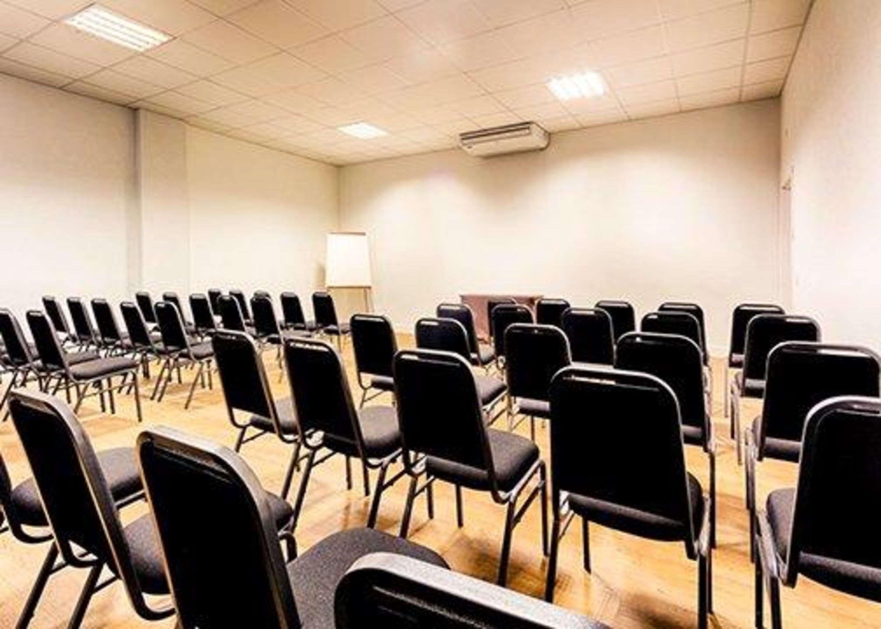 Quality Hotel Pampulha & Convention Center Belo Horizonte Bagian luar foto